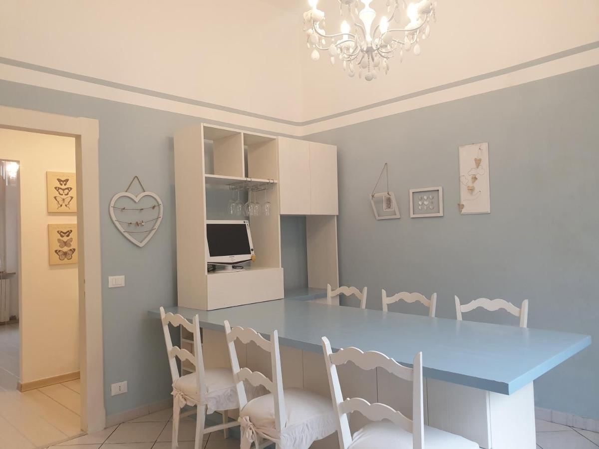 Ferienwohnung Cleo Tulipano Falconara Marittima Exterior foto
